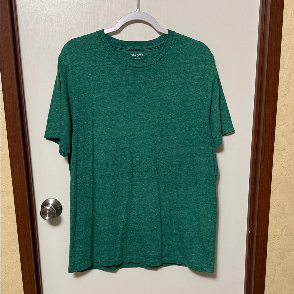 Old Navy Men's Heathered Green Tee Size L
